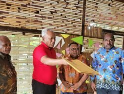 Sejumlah Anggota DPR Papua bertemu Komarudin Watubun, minta Komisi II DPR RI Gelar RDPU terkait Tupoksi di DOB